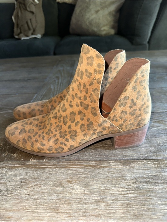 Coconuts by Matisse Shoes - Coconuts by Matisse Leopard Print Suede Ankle Booties - Brown/Tan